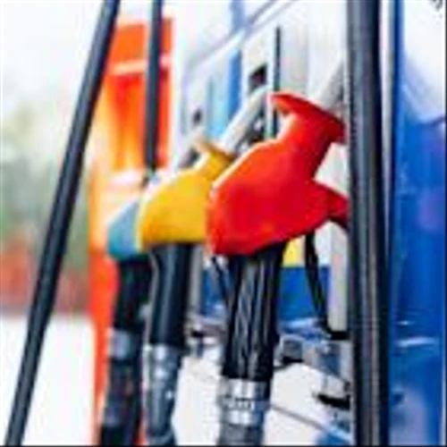 Summer gas prices are headed even lower, as Saudi Arabia accepts the 'lesser evil' of cheap oil