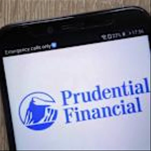 Do Wall Street Analysts Like Prudential Financial Stock?