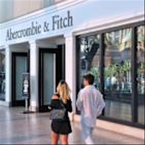 Abercrombie & Fitch FY sales grow but profit hit by increased costs