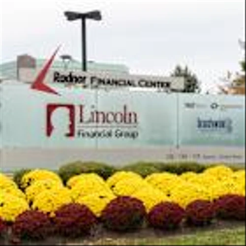 An Insurer Taps Its Financial-Adviser Network to Sell Private-Market Funds