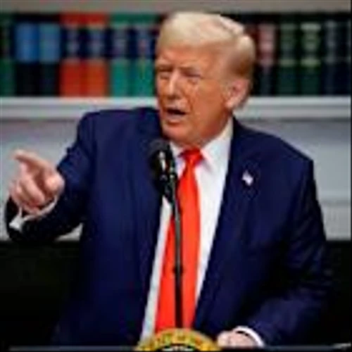 Trump calls praises Detroit automakers for investing in the U.S.