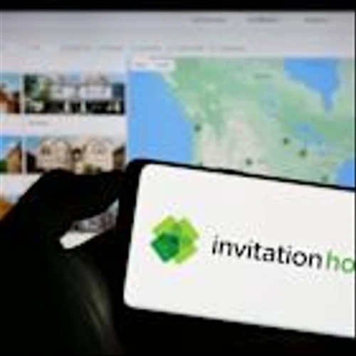 Is Invitation Homes Stock Underperforming the S&P 500?
