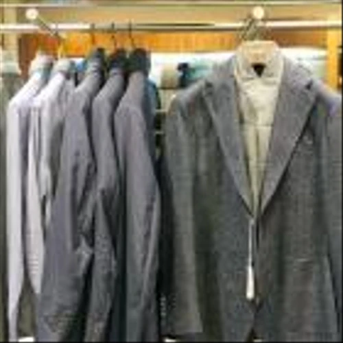 We Discuss Why Tilly's, Inc.'s (NYSE:TLYS) CEO Will Find It Hard To Get A Pay Rise From Shareholders This Year
