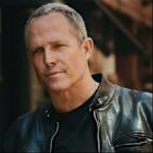 Dean Winters Was ‘Mayhem’ Way Before He Landed in Allstate’s Ad Campaign