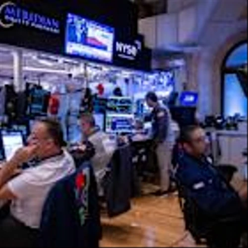 S&P 500 Gains and Losses Today: Apple Stock Extends Its Rise; The Trade Desk Craters After Earnings
