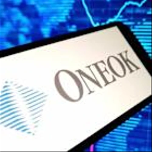ONEOK Prices $3B Senior Notes Offering to Refinance Debt