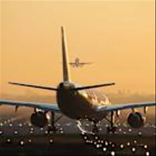 With Few Airline Stocks Forming Good Charts, Consider This Alternative