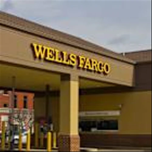 How Is Wells Fargo's Stock Performance Compared to Other Bank Stocks?