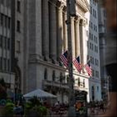 Strong Earnings Can’t Save the Stock Market From Jobs and Tariffs