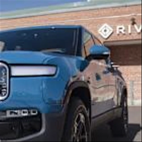 Wall Street Gets Charged Up on Rivian Despite Short-Circuiting EV Market