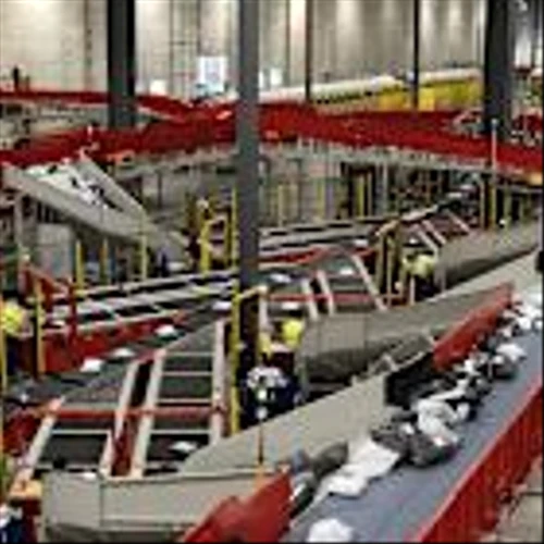 New SpeedX superhub in Chicago expedites more parcel deliveries