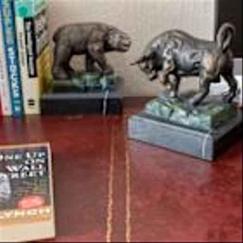 Sterling Infrastructure and Taylor Morrison Home have been highlighted as Zacks Bull and Bear of the Day