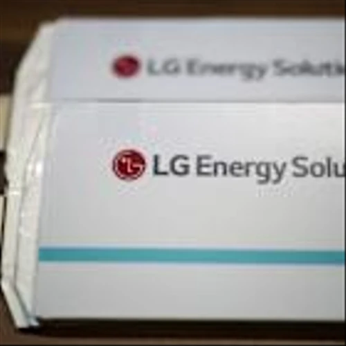 South Korea's LG Energy Solution wins battery orders from Mercedes-Benz
