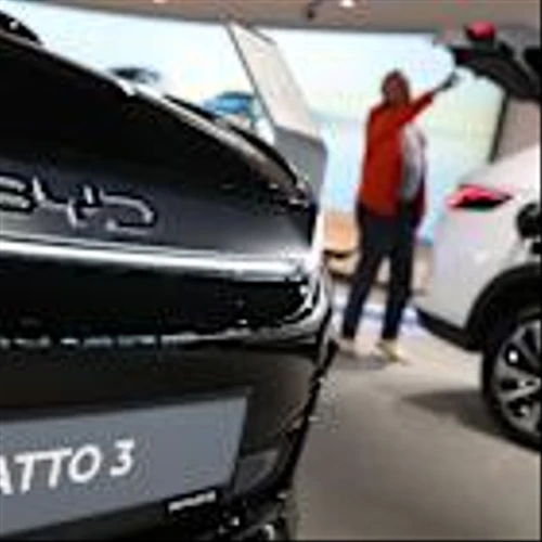 Warren Buffett’s fund exits BYD after a 17-year investment that grew over 20-fold in value