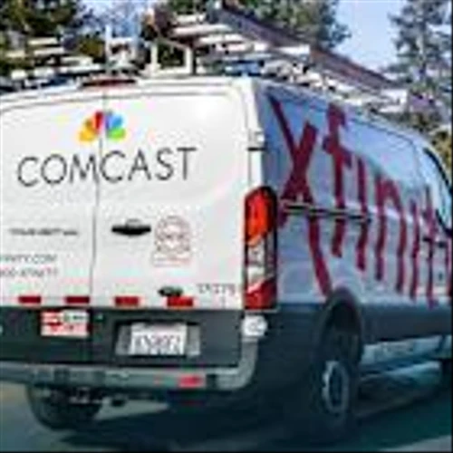 Comcast hopes bold offer will lure back frustrated customers