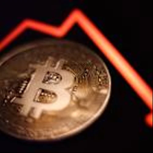 Leading miners sell Bitcoin as market plunges