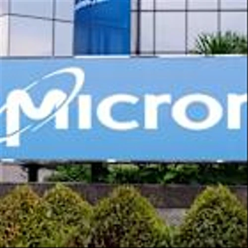 Dan Ives Sees 25% Tech Stock Breakout — Micron And Three Bargain Stocks Stand Out