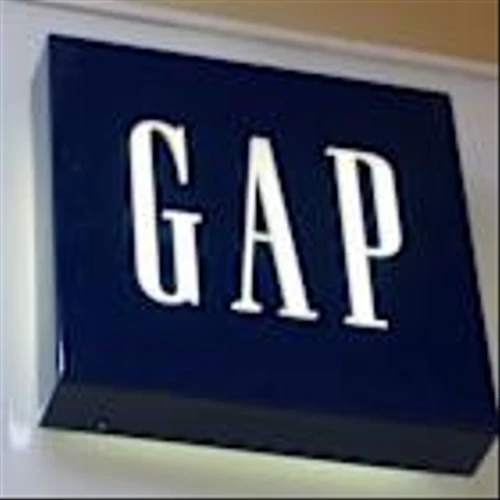 Gap's Q1 earnings beat overshadowed by up to $300M tariff hit