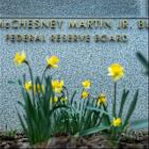 Stock Markets Are Looking Through $100 Oil. Why the Fed Needs to Follow Suit.