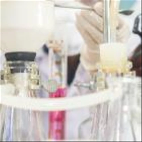 The Chemours Company (NYSE:CC) Delivered A Better ROE Than Its Industry