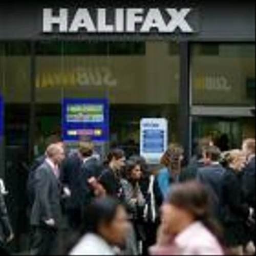 Lloyds ordered to pay £1bn in HMRC legal battle