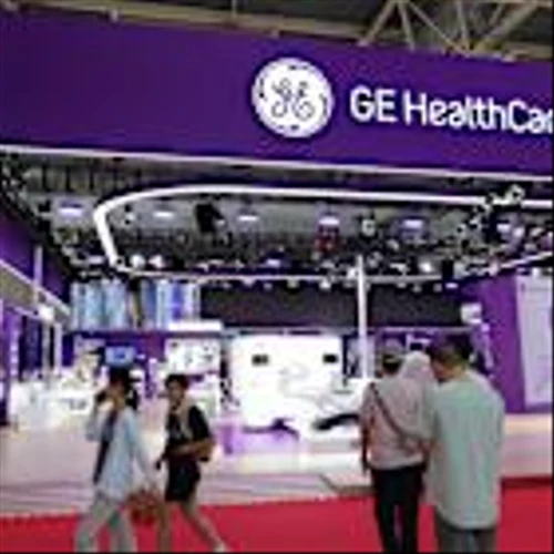 GE HealthCare Tops Estimates, Lifts Profit Outlook on Smaller Tariff Impact