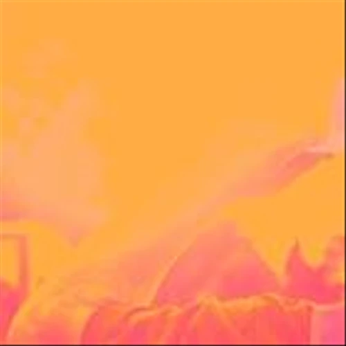 1 Small-Cap Stock with Solid Fundamentals and 2 Facing Headwinds