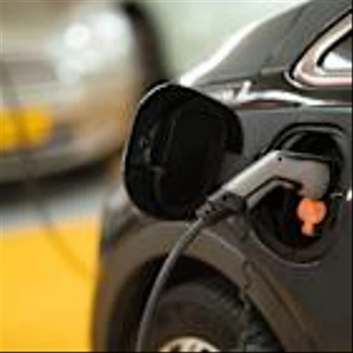 Macquarie Lowers XPeng (XPEV) Target as Subsidy Cuts Weigh on Outlook