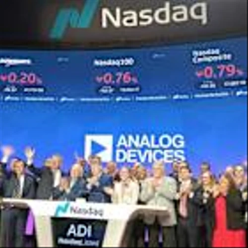 Analog Devices Tops Views, Guides Higher Amid Cyclical Chip Recovery
