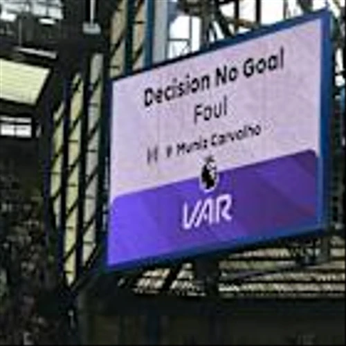 Chelsea benefit from VAR controversy to beat Fulham