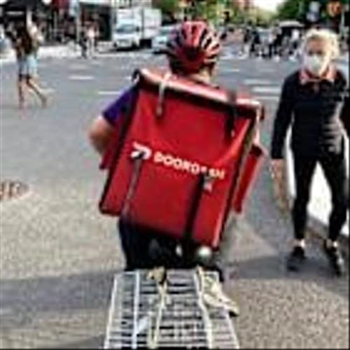 Doordash, Uber Fail to Stop NYC Law Requiring 10% Tip Prompt