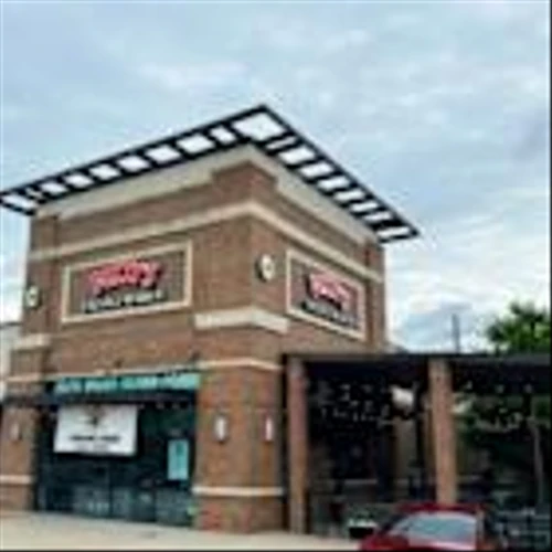 Fuzzy’s Taco Shop Pilots New Hospitality-Driven Model in Sugar Land, TX