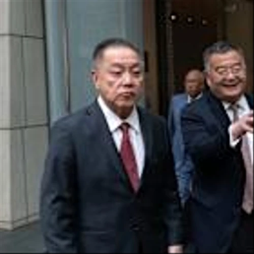 Broadcom CEO Sees AI Chip Sales Topping $100 Billion in 2027