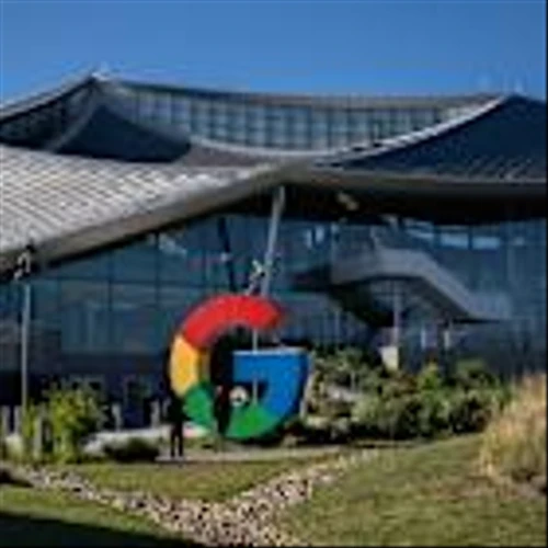 Alphabet Boosted by AI, Cloud Demand as Spending Needs Jump