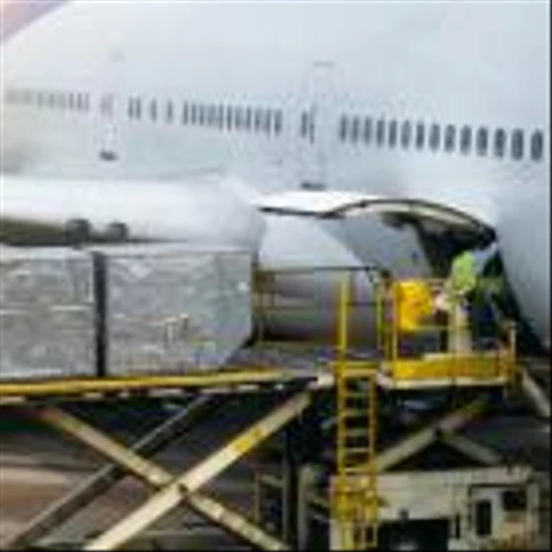 Insiders own 42% of Jayud Global Logistics Limited (NASDAQ:JYD) shares but individual investors control 58% of the company