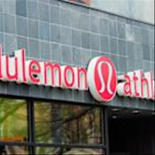 Lululemon Tumbles as U.S. Sales Miss, Tariffs Hit