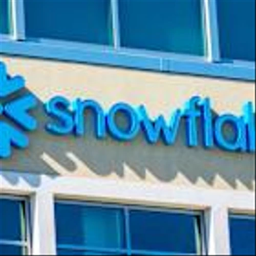 Snowflake Stock In Major Growth Mode With Earnings Due, Stock Market Back Near Highs
