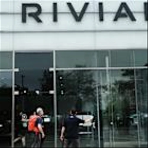 Rivian and Nio Fall 7%: The EV Dream Is Getting Harder to Sell to Investors