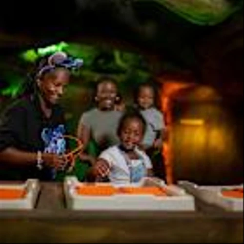 3 Dates for Disney Investors to Circle in November