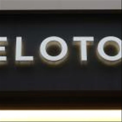 Peloton stock tumbles on earnings, disappointing guidance