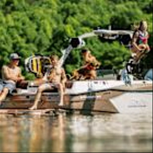 Malibu Boats Welcomes Aquaknox Marine to Its Premier Dealer Network