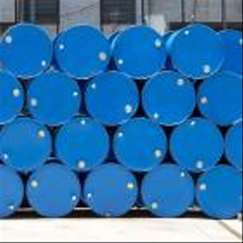 Warren Buffett's Favorite Energy Stock Paces Bullish Oil Sector Move Amid Ukraine-Russia Attack