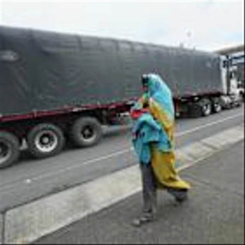 Colombia blasts Ecuador's pipeline fee hike as trade war between neighbors escalates