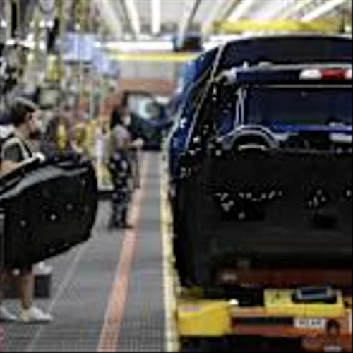 Detroit Carmakers Feud Over Trump’s Threatened Truck Tariffs