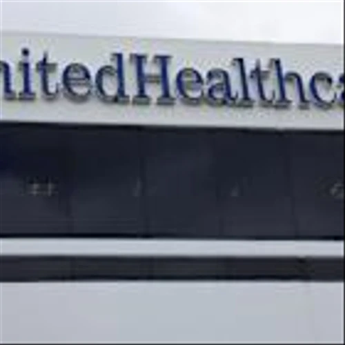 US senators Wyden and Warren press UnitedHealth on loan repayments after cyberattack