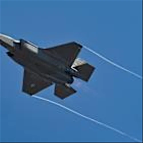 Defense Stock Rally Extends as Geopolitics Stays Tense