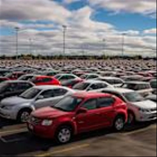 Is Lithia Motors Inc. (NYSE:LAD) Among the Most Promising Car Stocks According to Hedge Funds?