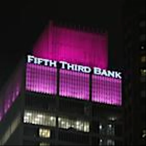 Fifth Third commits to Comerica's Farmington Hills center and a pay raise for some workers