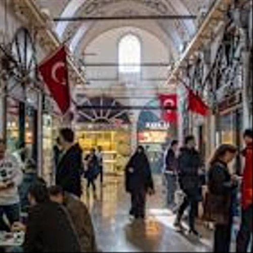 Moody’s Raises Turkey’s Sovereign-Debt Rating