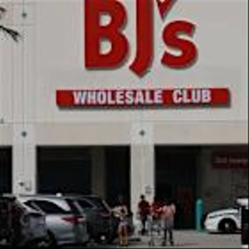 BJ’s Wholesale Forecasts Higher Expenses With More Store Openings